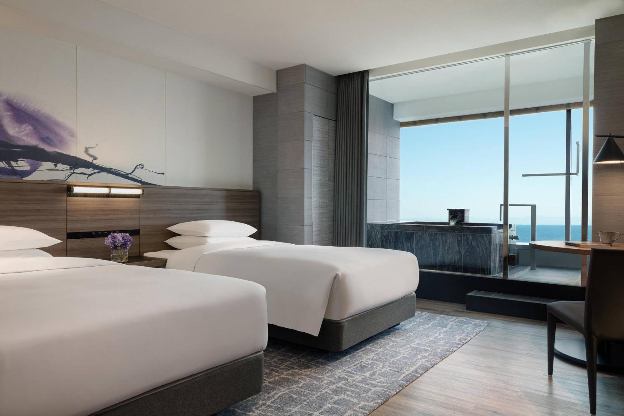 Lake Biwa Marriott Hotel Moriyama Zewnętrze zdjęcie