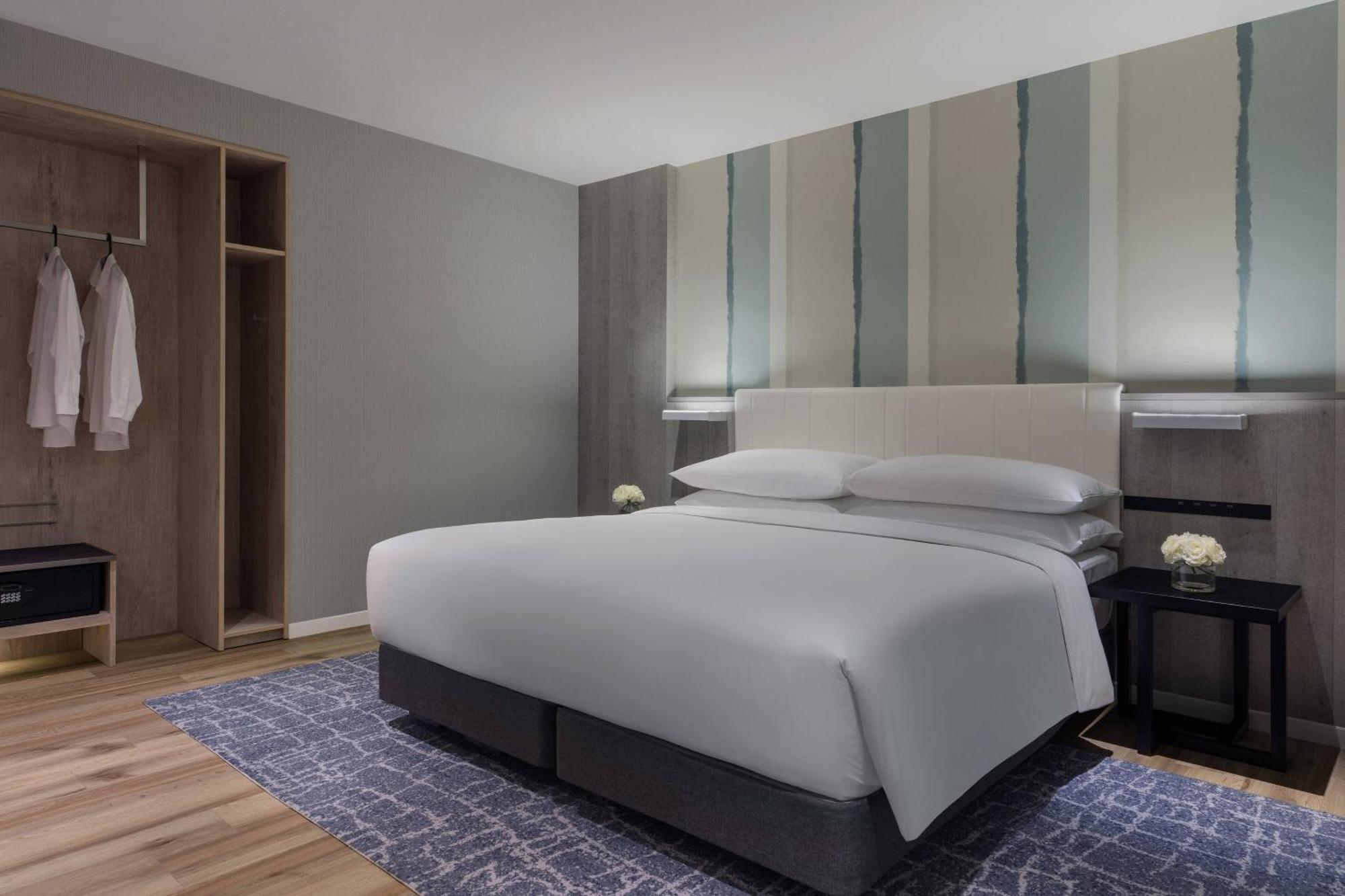 Lake Biwa Marriott Hotel Moriyama Zewnętrze zdjęcie